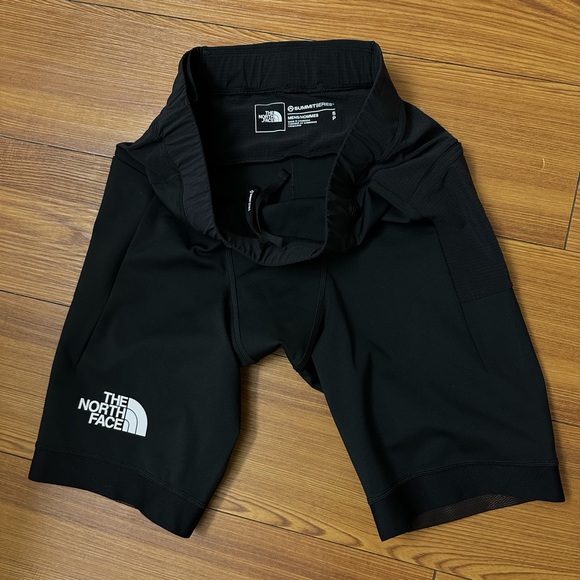 THE NORTH FACE Black Ripido Run Shorts - Picture 7 of 11